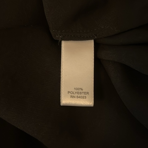 Banana Republic Sleeveless Top - Picture 6 of 7